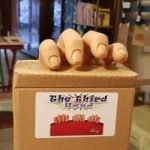 Tercera mano del mago