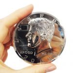 Moneda Jumbo medio dólar- plateada - JL Magic